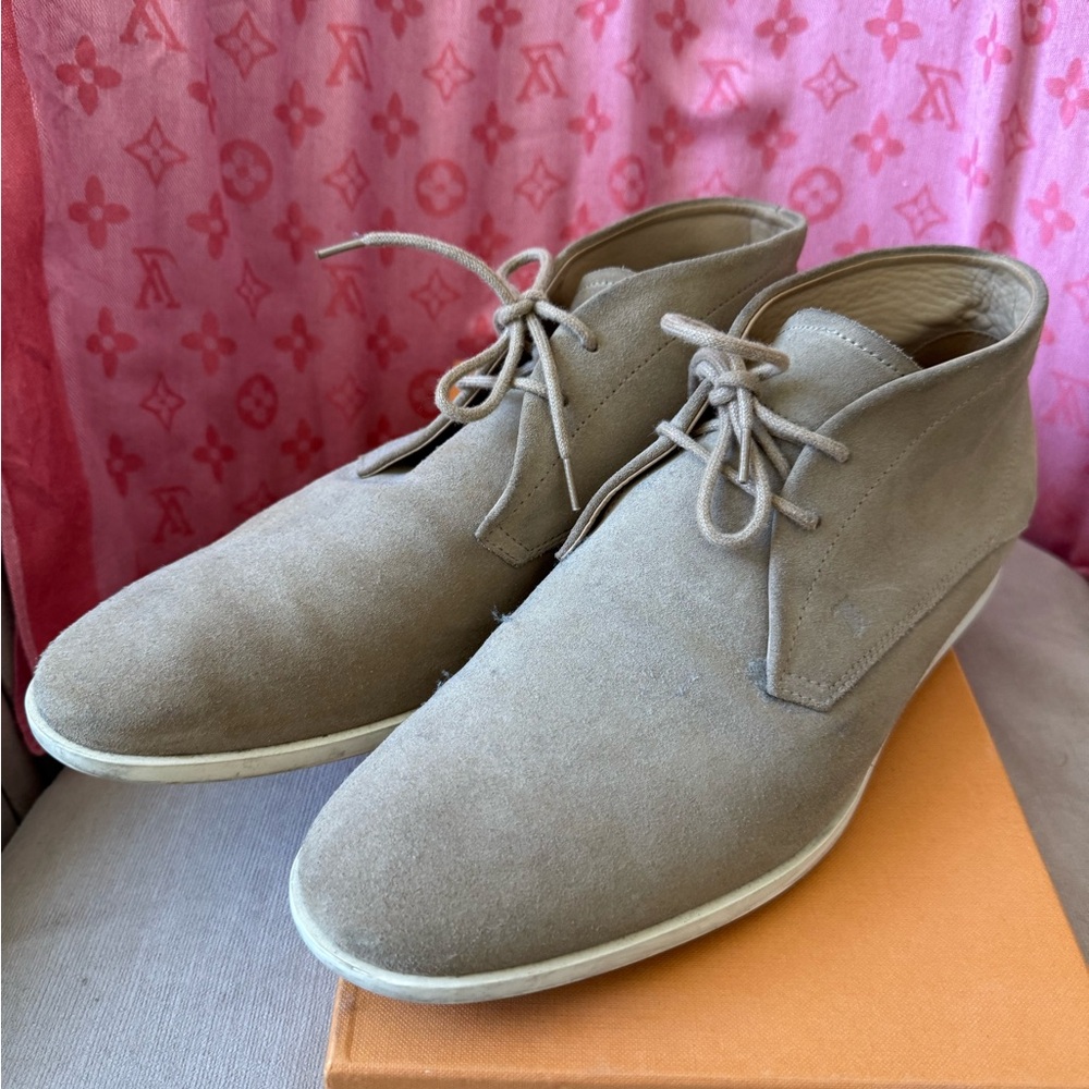 Tod’s Men's Chukka Boots size 9